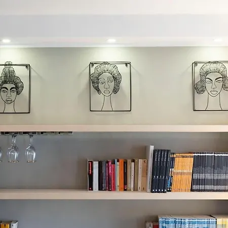 Enjoyhome - Di Pregio Con Garage Apartment