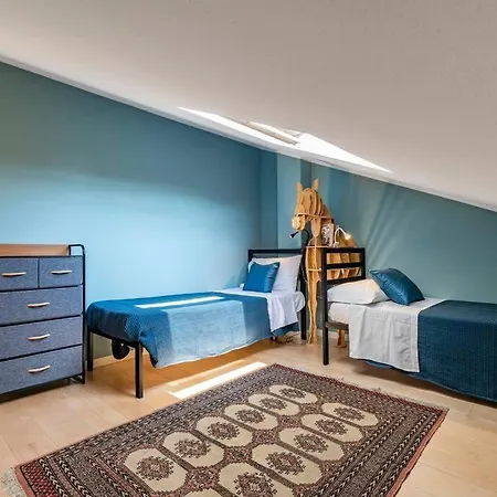 Enjoyhome - Di Pregio Con Garage Apartment