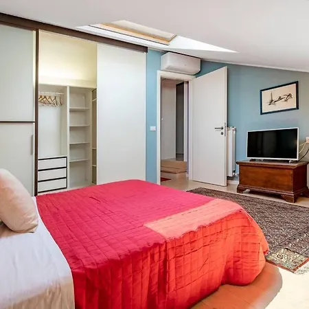 Enjoyhome - Di Pregio Con Garage Apartment