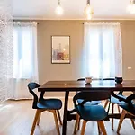 Apartment Enjoyhome - Di Pregio Con Garage Padua